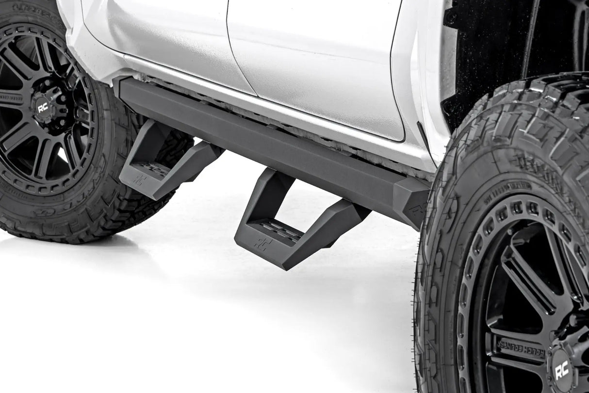 Rough Country SRX2 Adjustable Aluminum Steps Double Cab Toyota Tacoma 2WD/4WD 2024-2026 73004