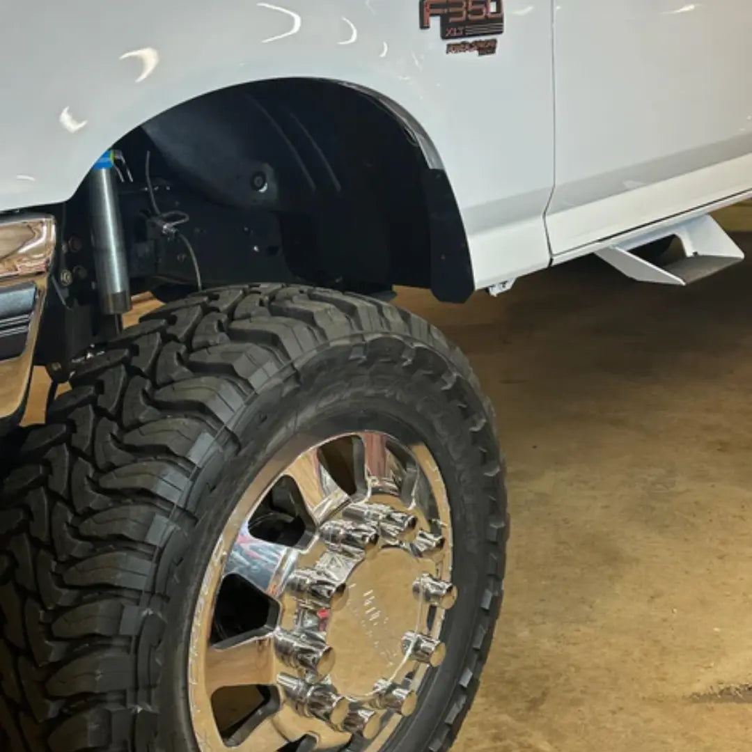 OBS Solutions OBS-GRD-003 Rocker Guard Kit - mounted detail view