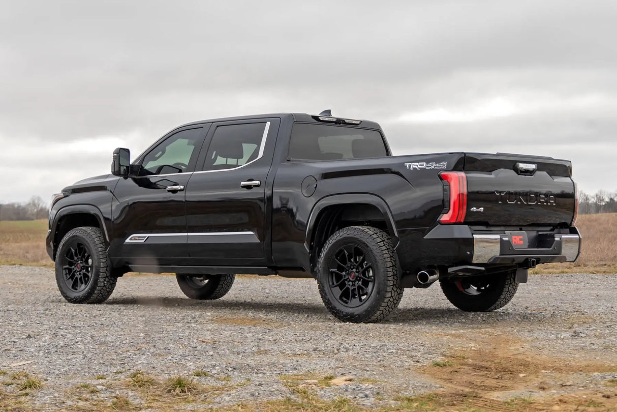 Rough Country 1.75 Inch Leveling Kit w/ Rear Spacer Toyota Tundra 2WD/4WD (2022-2026) Rough Country