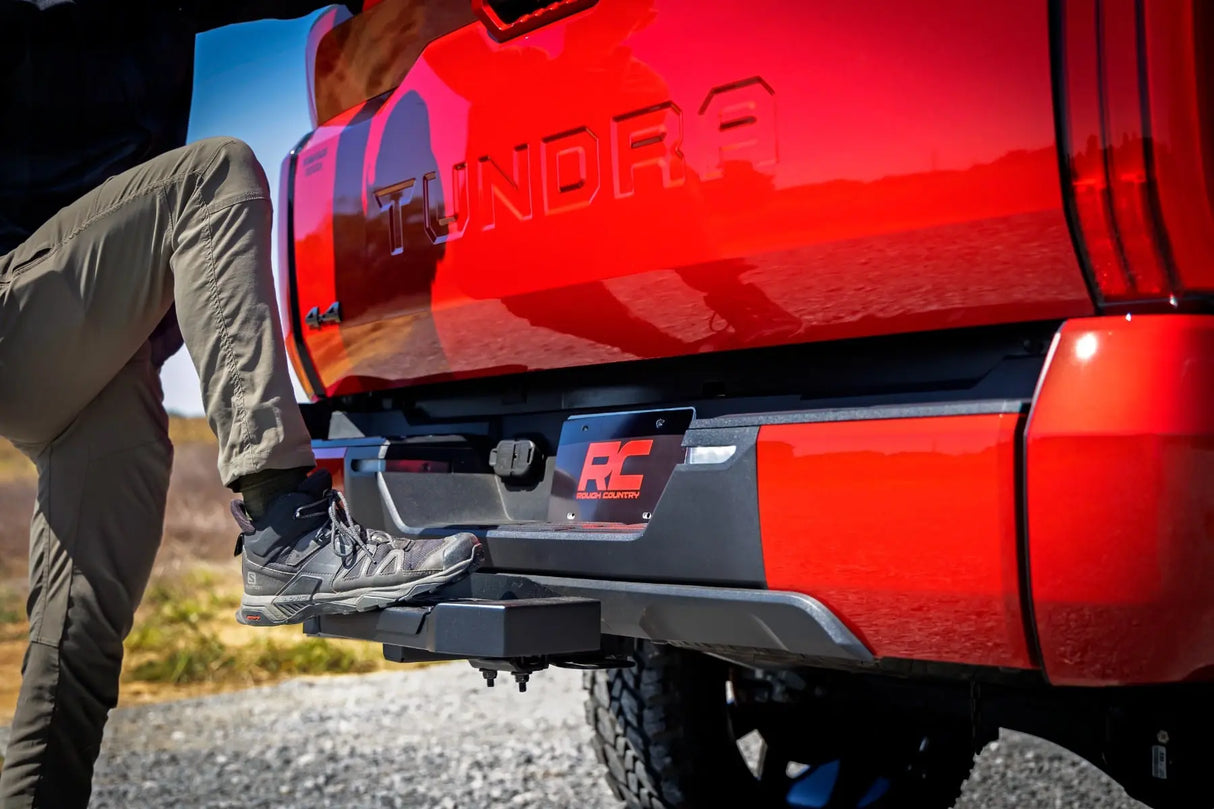 Rough Country HD2 Heavy Duty Receiver Hitch Step Fits 2 Inch Receiver SRB100
