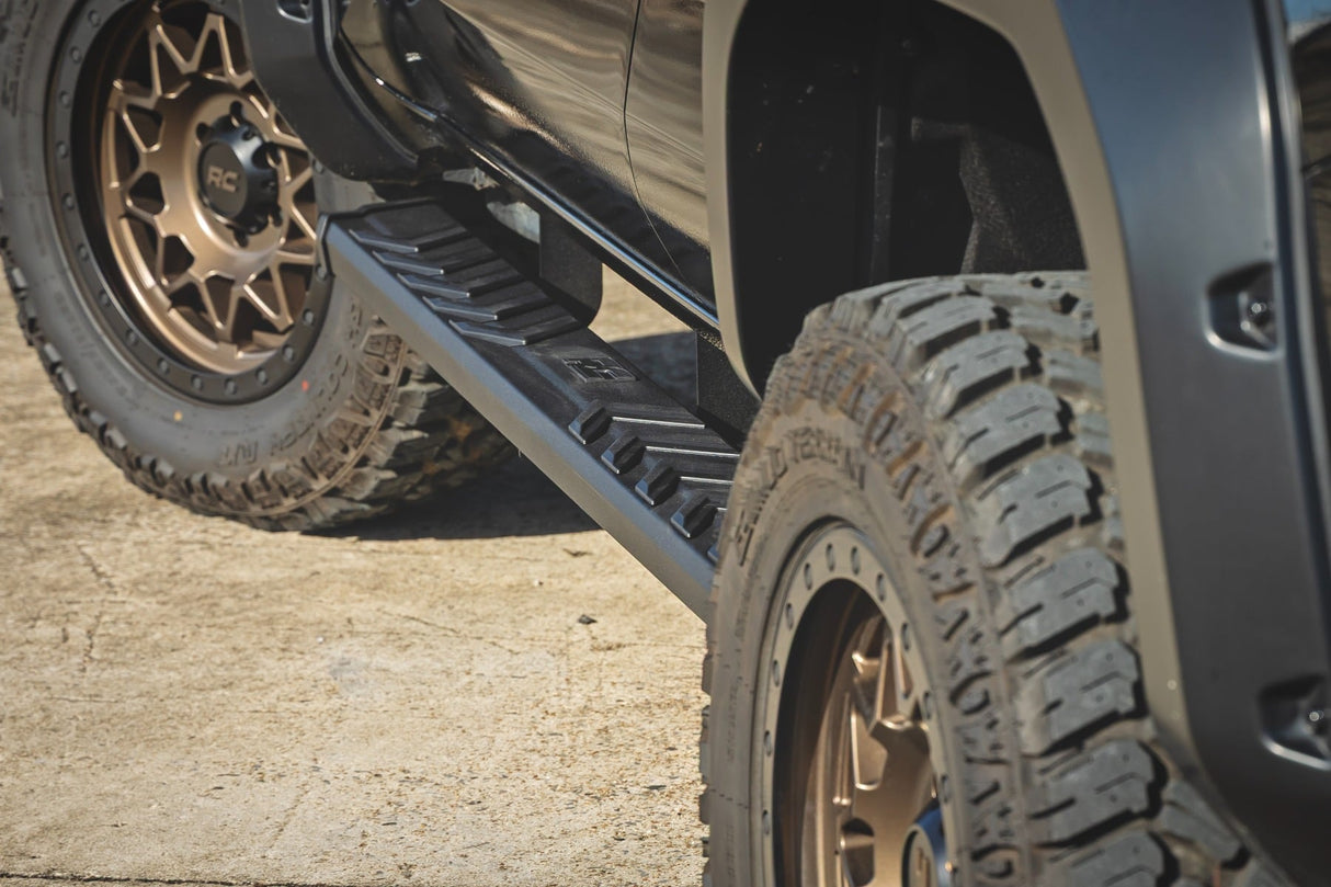 Rough Country BA2 Running Boards for Toyota 4Runner 2025-2026