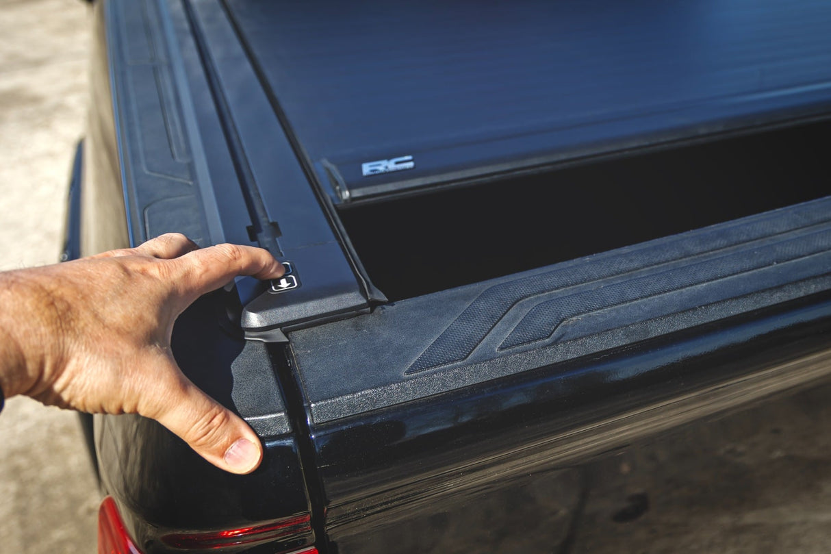 Rough Country Powered Retractable Bed Cover for 2007-2021 Toyota Tundra
