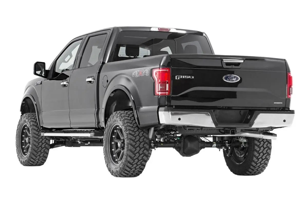 Rough Country 6 Inch Suspension Lift Kit Ford F-150 4WD 2015-2020 557-config