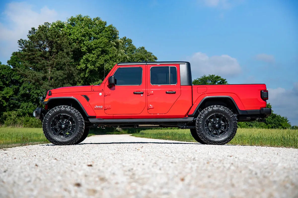 Rough Country 3.5 Inch Suspension Lift Kit Jeep Gladiator JT 4WD 2020-2023 64930