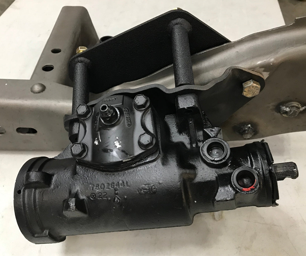 72-93 (4x4 STOCK) Steering Dodge Steering Box Brace