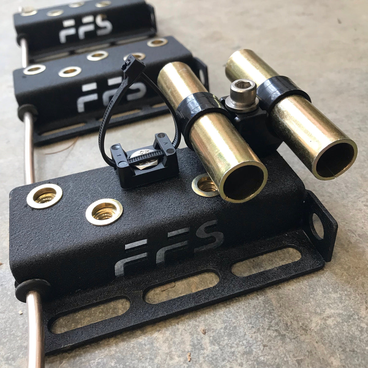 FFS FRAME LINE CLAMP (3)