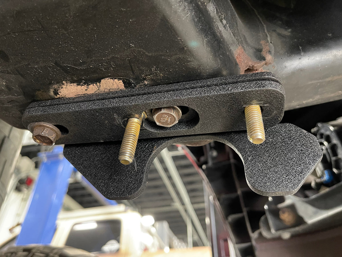 03-13 Ram 3rd Gen Sway Bar Relocation bracket set ( 3g front air )