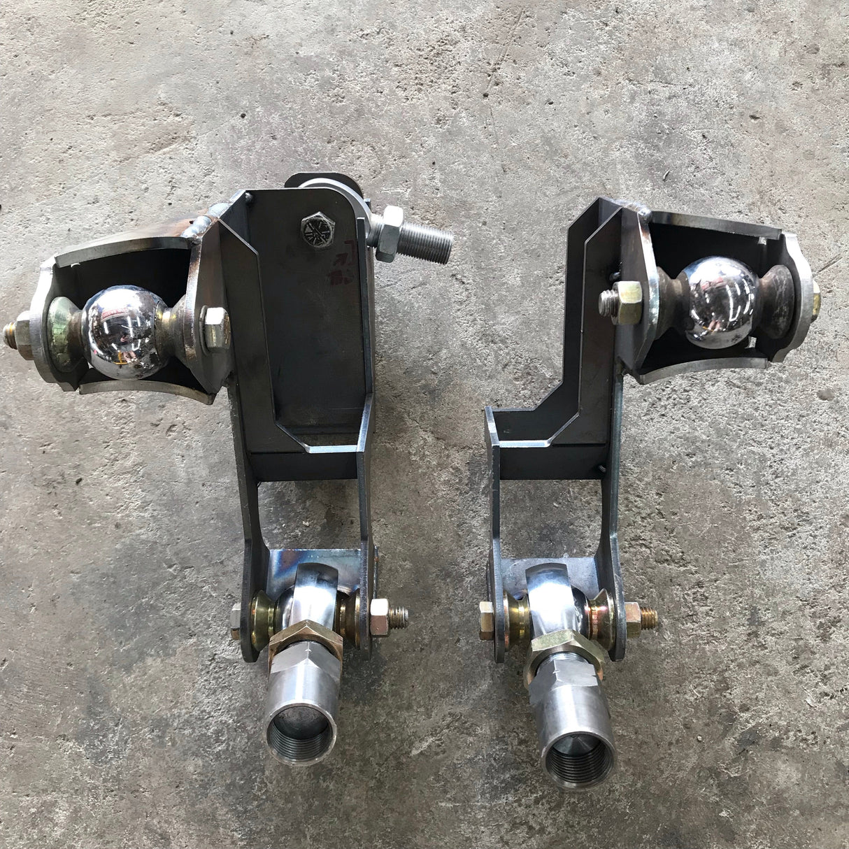 72-93 Dodge Front Coil Over Shock Suspension Kit (stock dana 60 axle)