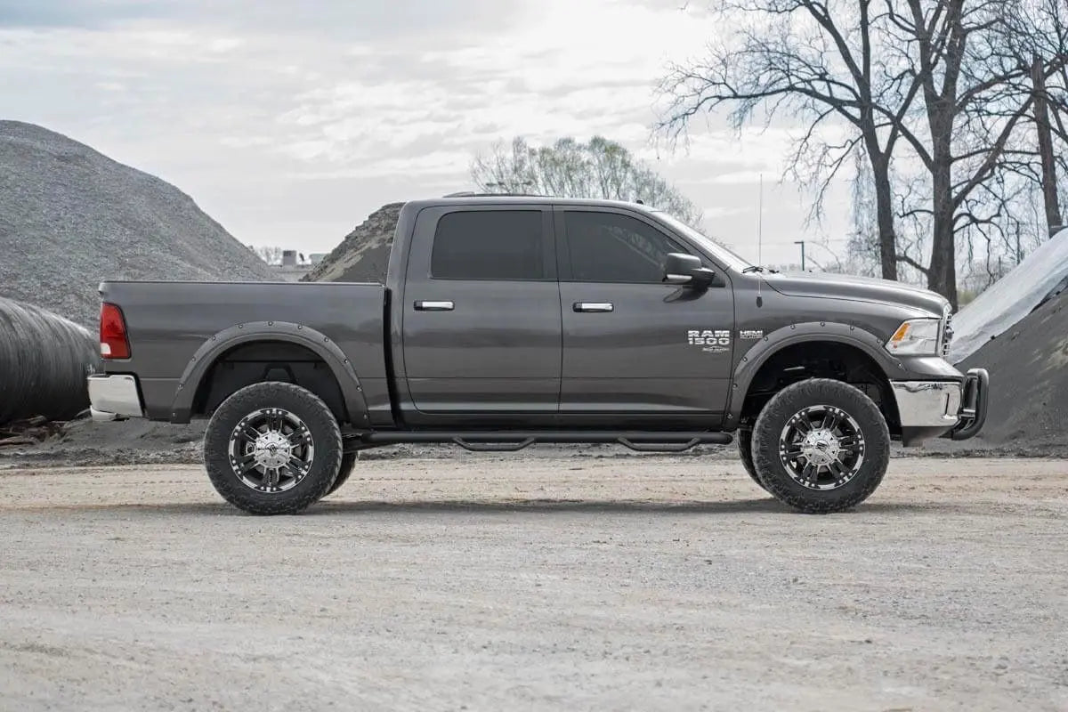 Rough Country 6 Inch Lift Kit Ram 1500 4WD 2012-2018 & Classic 332-config
