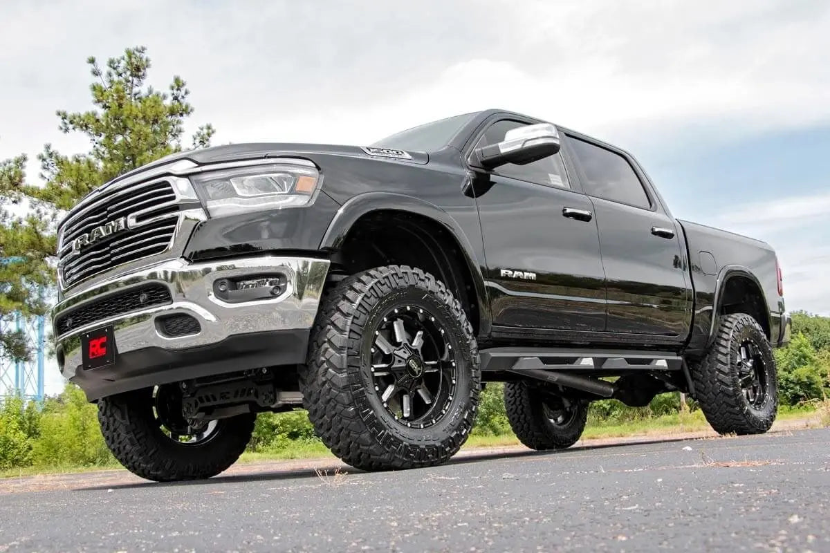 Rough Country 6 Inch Suspension Lift Kit Ram 1500 4WD 2019-2024 33930A