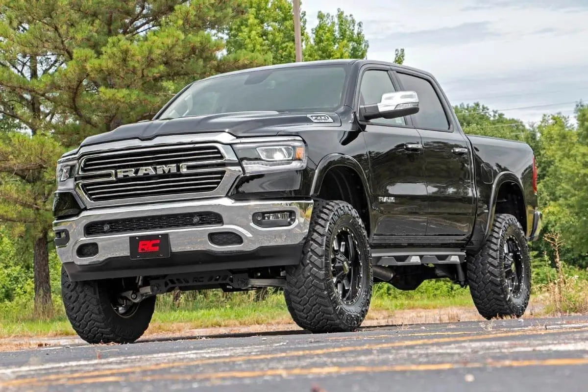 Rough Country 6 Inch Suspension Lift Kit Ram 1500 4WD 2019-2024 33930A