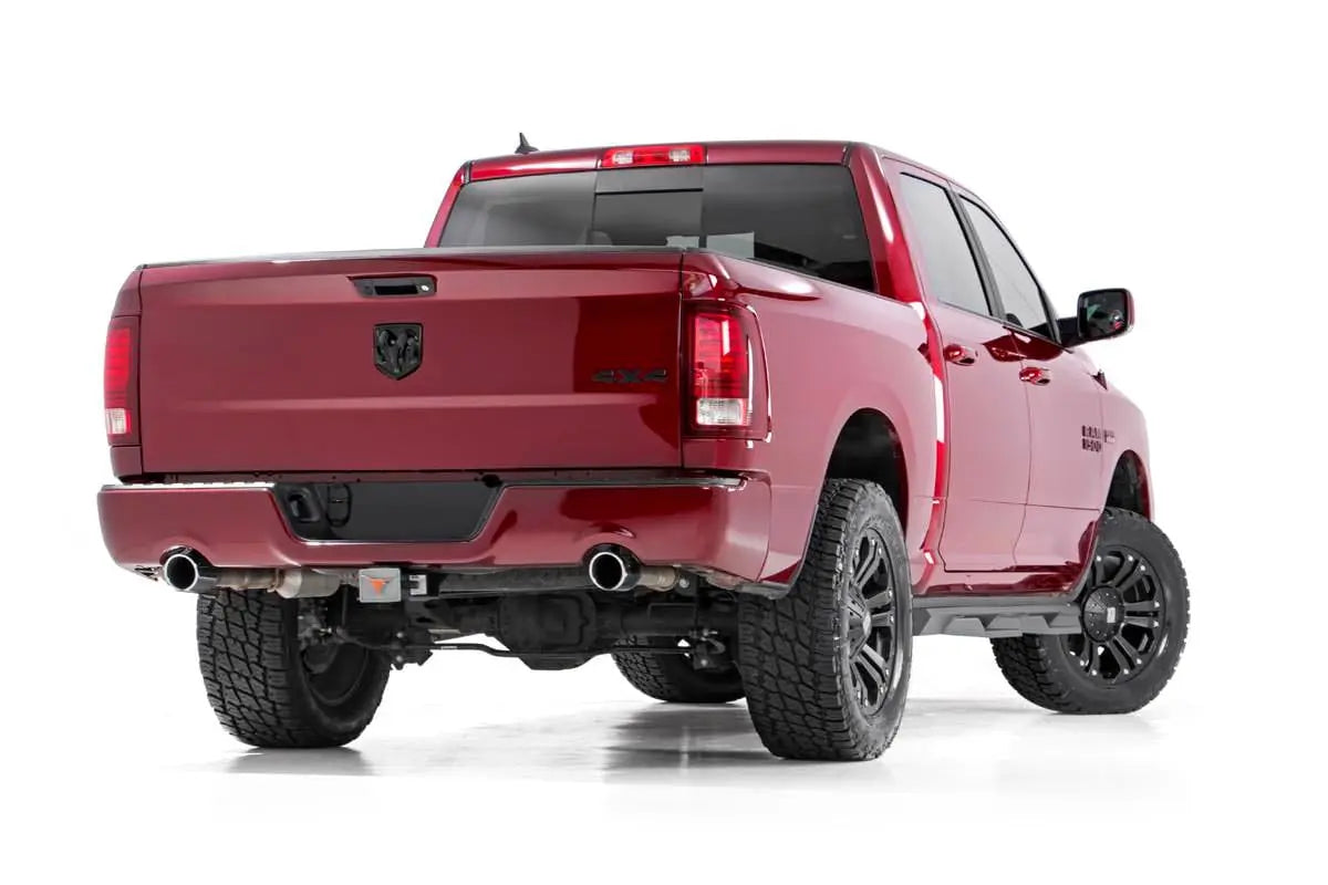 Rough Country 3 Inch Lift Kit Ram 1500 4WD 2012-2018 & Classic 31200-config