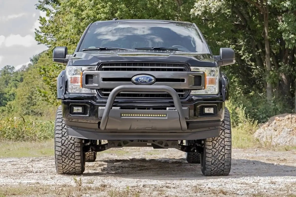 Rough Country 6 Inch Suspension Lift Kit Ford F-150 4WD 2015-2020 557-config