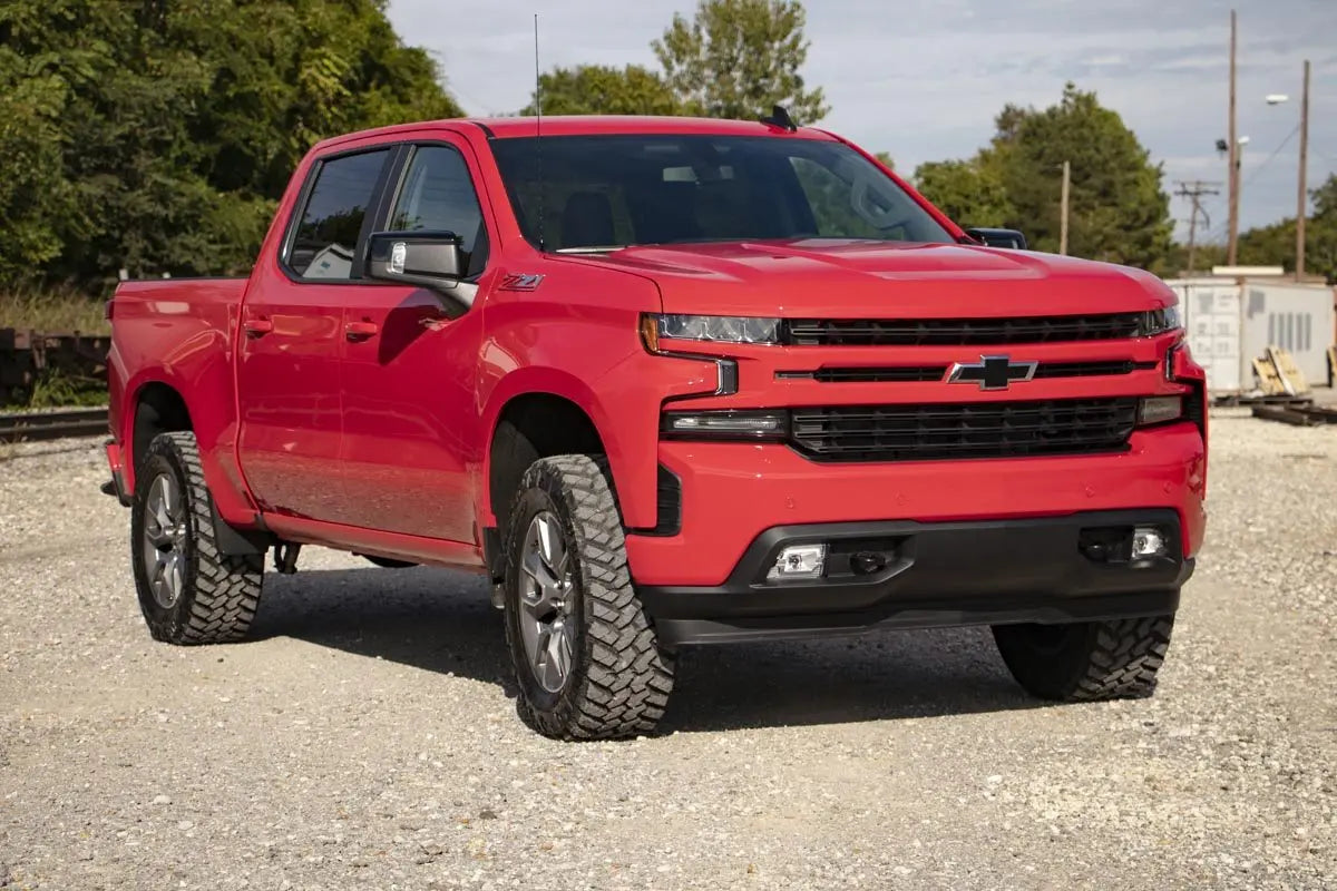 Rough Country 3.5 Inch Suspension Lift Kit Chevy Silverado 1500 2WD/4WD 2019-2024 29531A