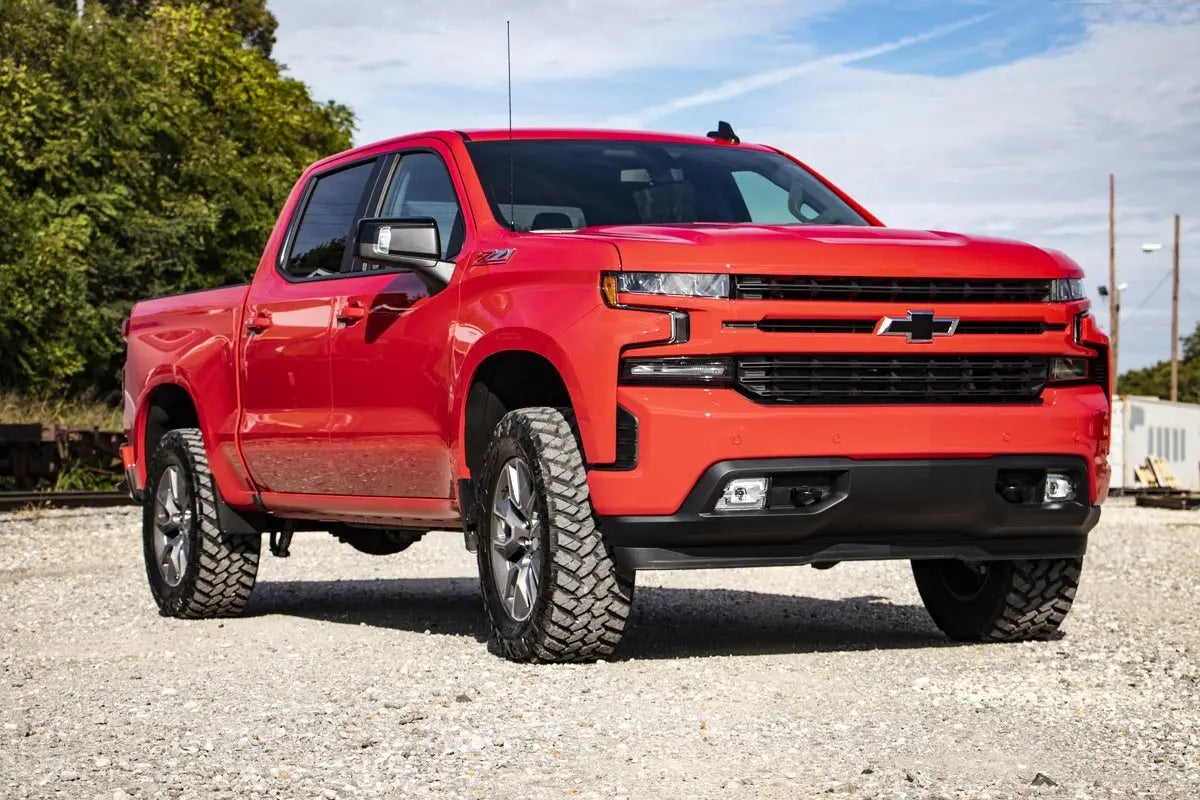 Rough Country 3.5 Inch Suspension Lift Kit Chevy Silverado 1500 2WD/4WD 2019-2024 29531A