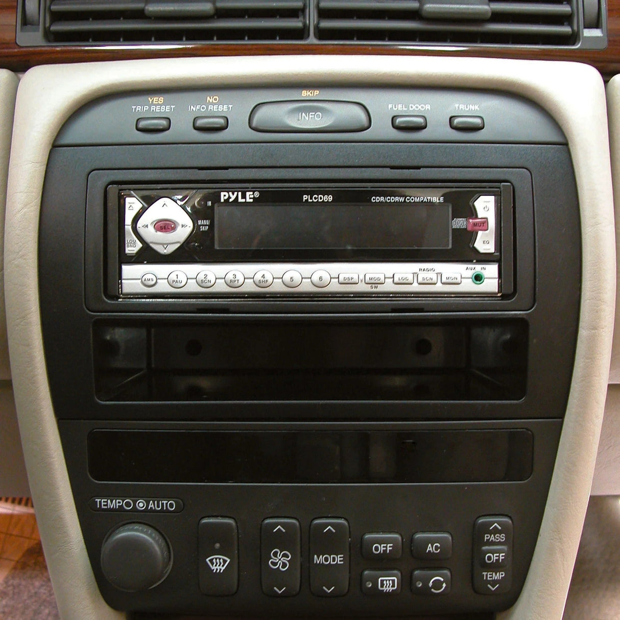 Metra 99-2005 CADILLAC 1996-2005 Metra