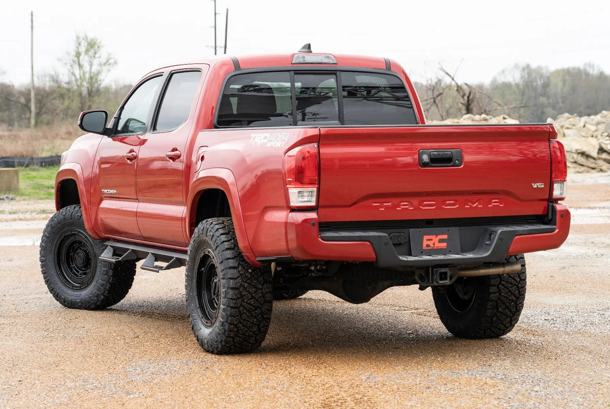 Rough Country 3.5 Inch Lift Kit Toyota Tacoma 2WD/4WD 2005-2023 74232