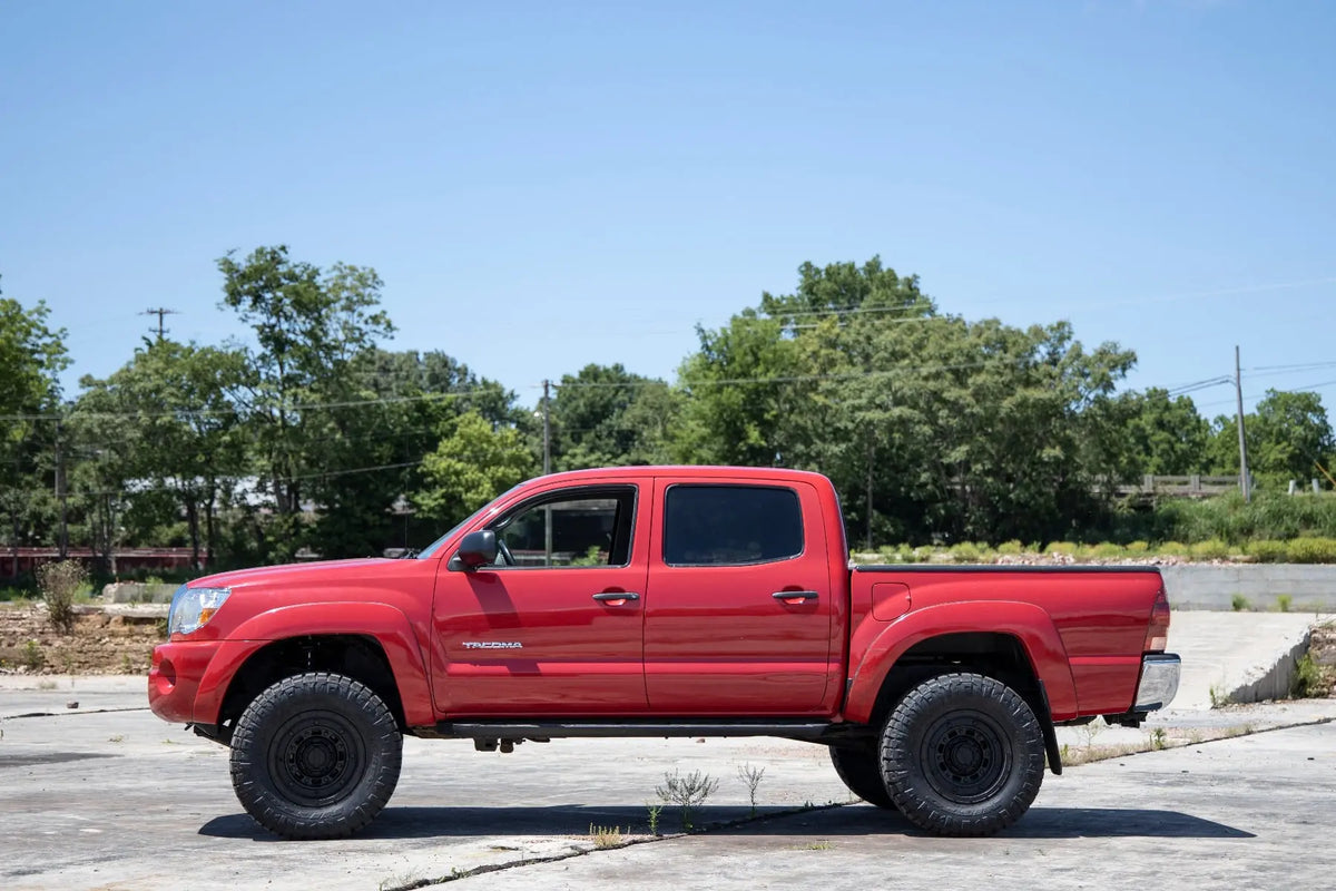 Rough Country 3.5 Inch Lift Kit Toyota Tacoma 2WD/4WD 2005-2023 74231