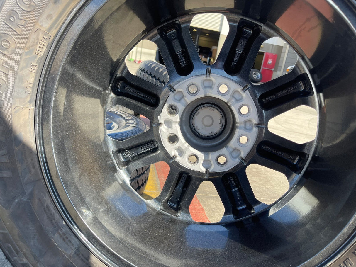 20" Dodge Ram 2500 3500 LARAMIE OEM 2700 wheels rims 2023 2024 2025 2026 NEW Texas Truck Tire