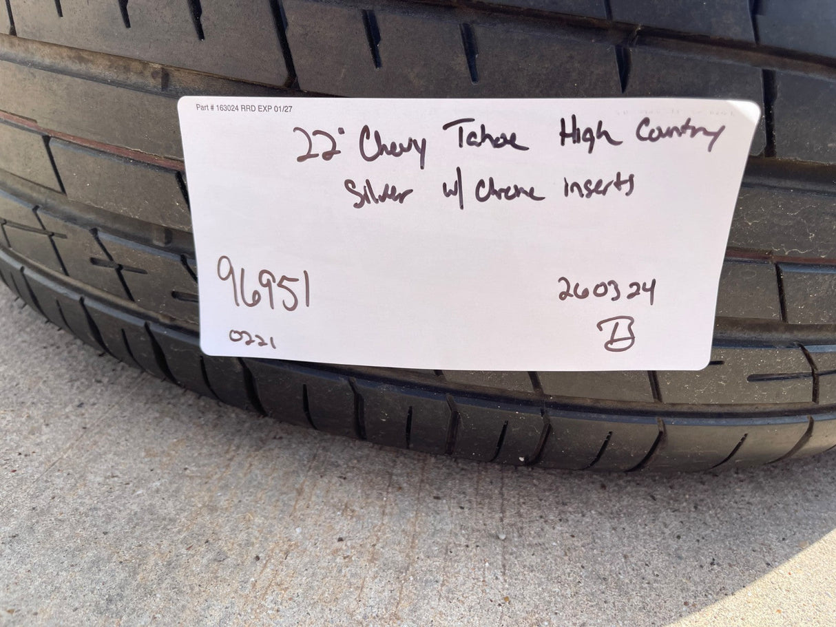 22" Chevy Tahoe RST OEM wheels rims 14046 96951 Silverado Suburban DISCOUNTED Texas Truck Tire