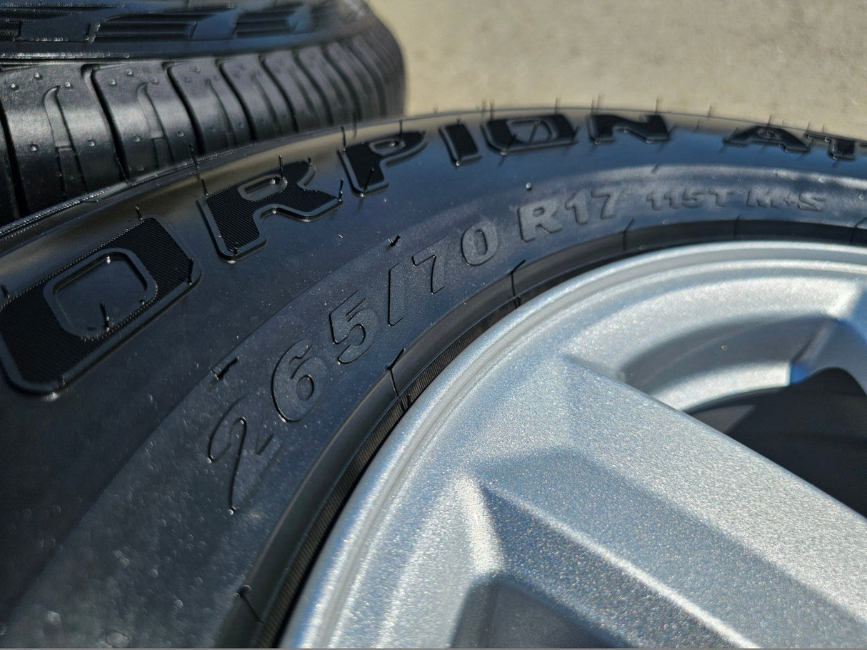 17" Ford F-150 Expedition OEM rims wheels 10339 tires PIRELLI A/T NEW Texas Truck Tire