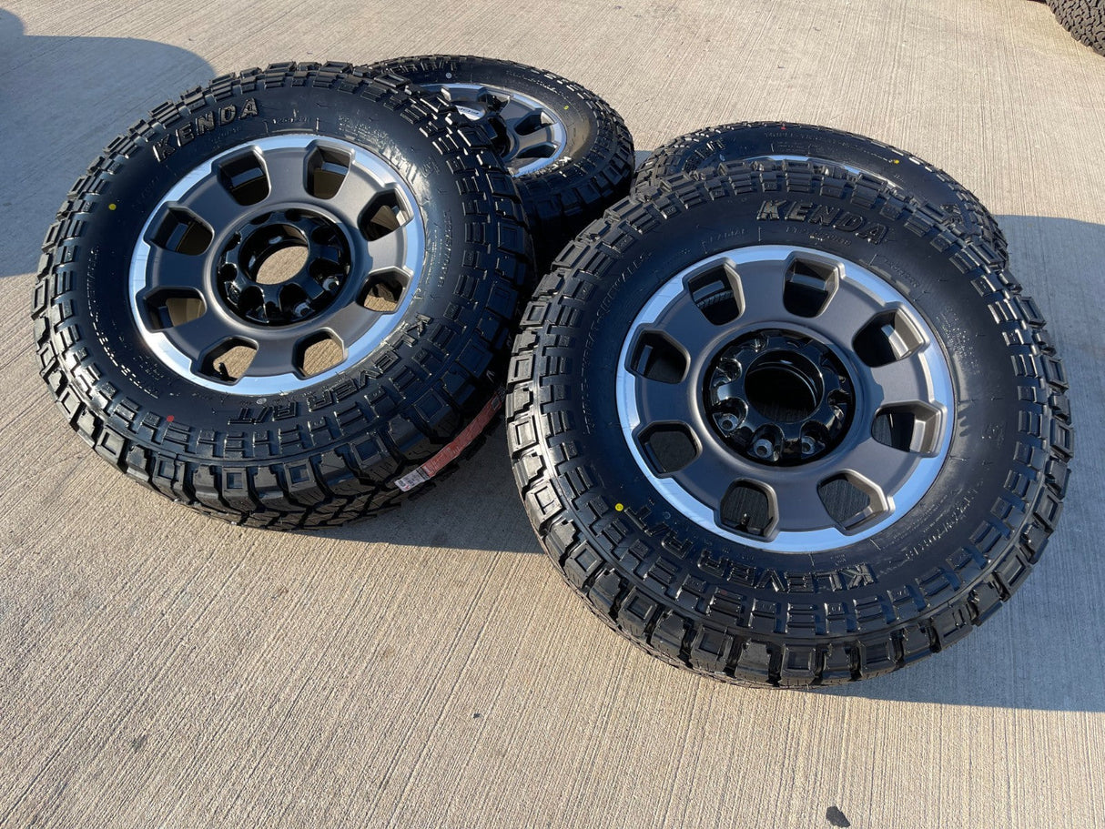 18" Ford F-250 F-350 OEM TREMOR rims wheels 10482 KENDA KLEVER R/T 33" NEW Texas Truck Tire
