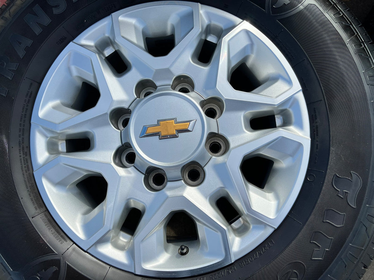 18" Chevy Silverado 2500 3500 OEM 5959 wheels rims FIRESTONE H/T2 Texas Truck Tire