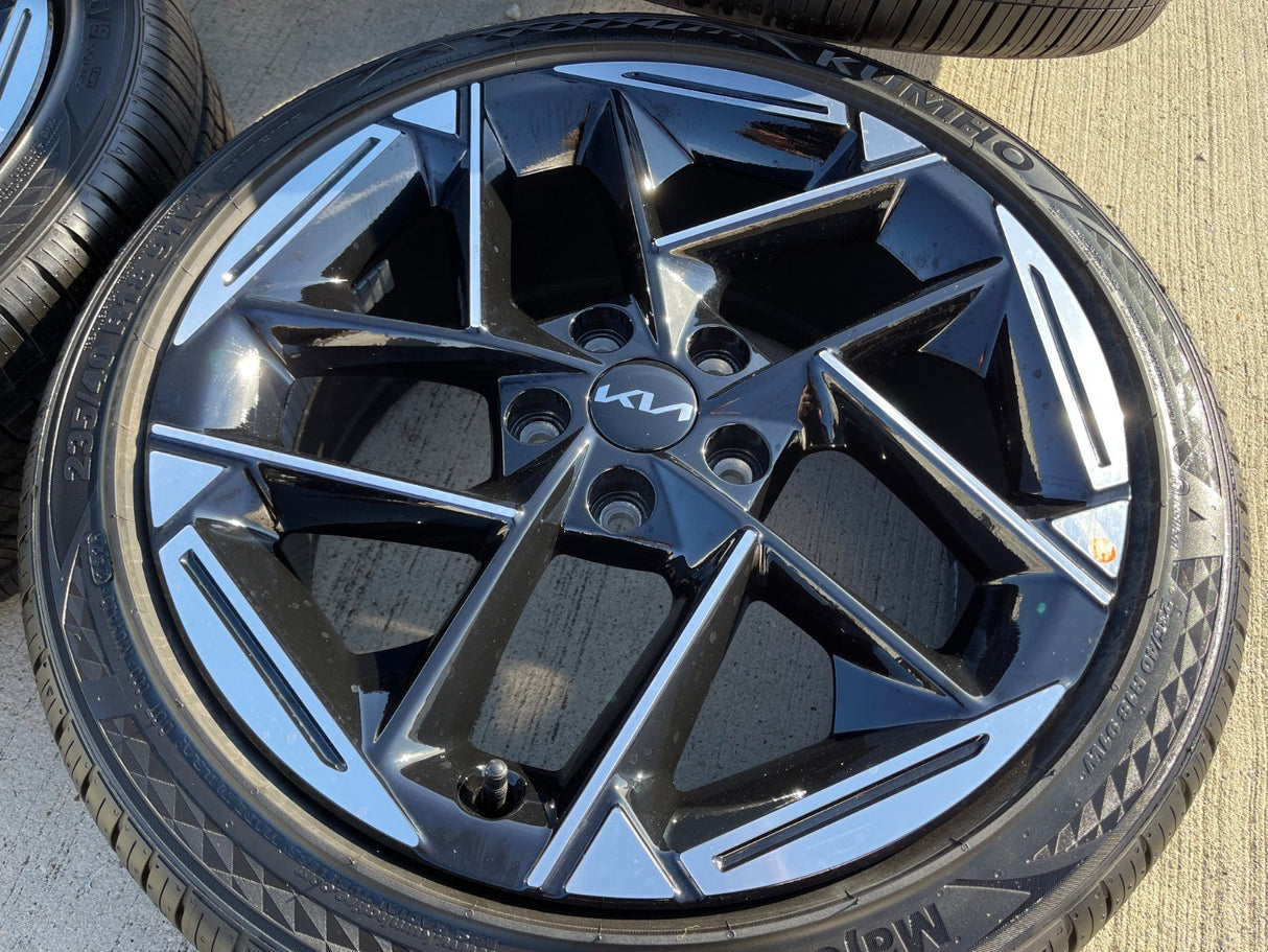 18" Kia K4 K5 OEM wheels rims 94267 74732 Sonata Stinger Forte 2025 2026 NEW Texas Truck Tire