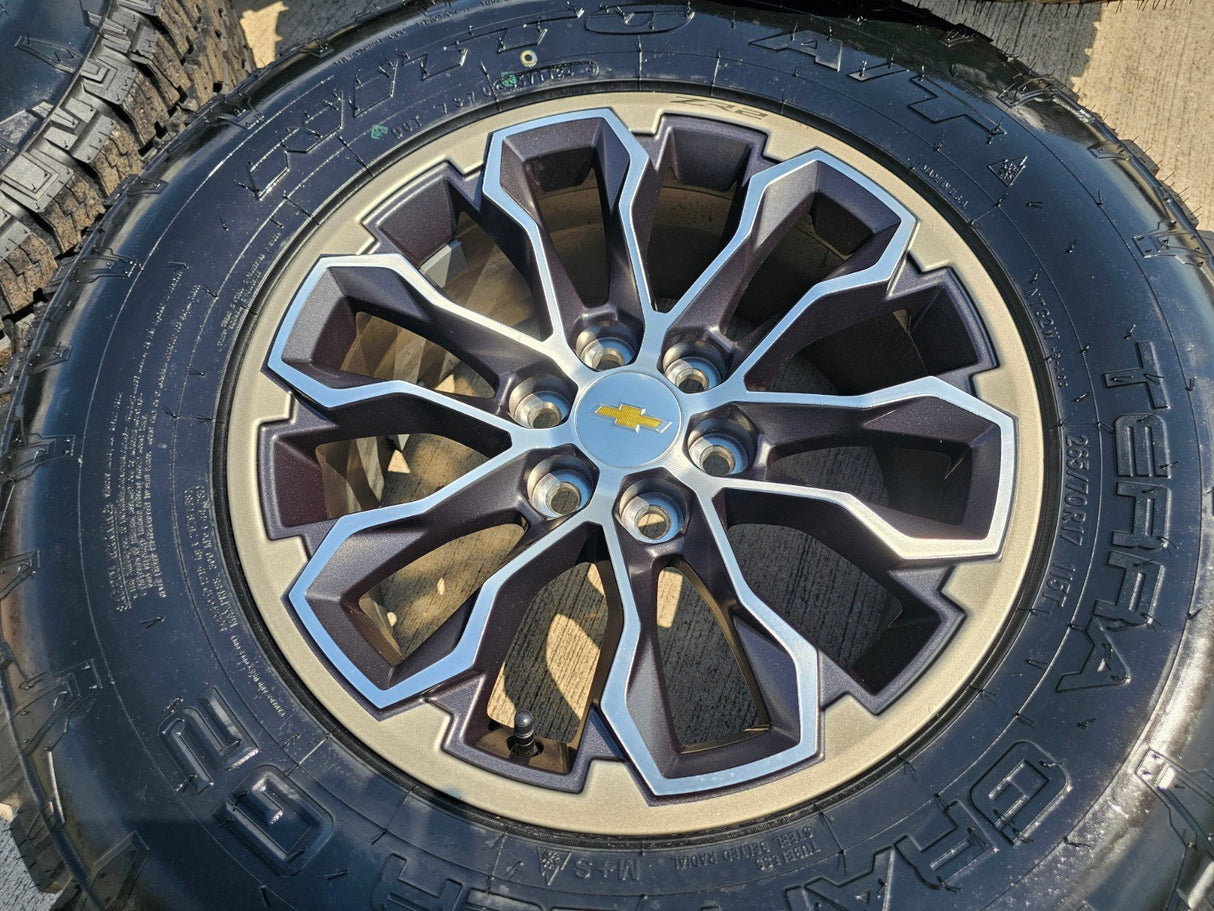 17" Chevy Colorado ZR2 OEM 5891 wheels rims tires GMC Canyon NEW Texas Truck Tire