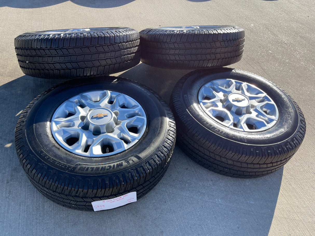 18" Chevy Silverado 2500 3500 OEM 5959 wheels rims MICHELIN DEFENDER LTX M/S2 Texas Truck Tire