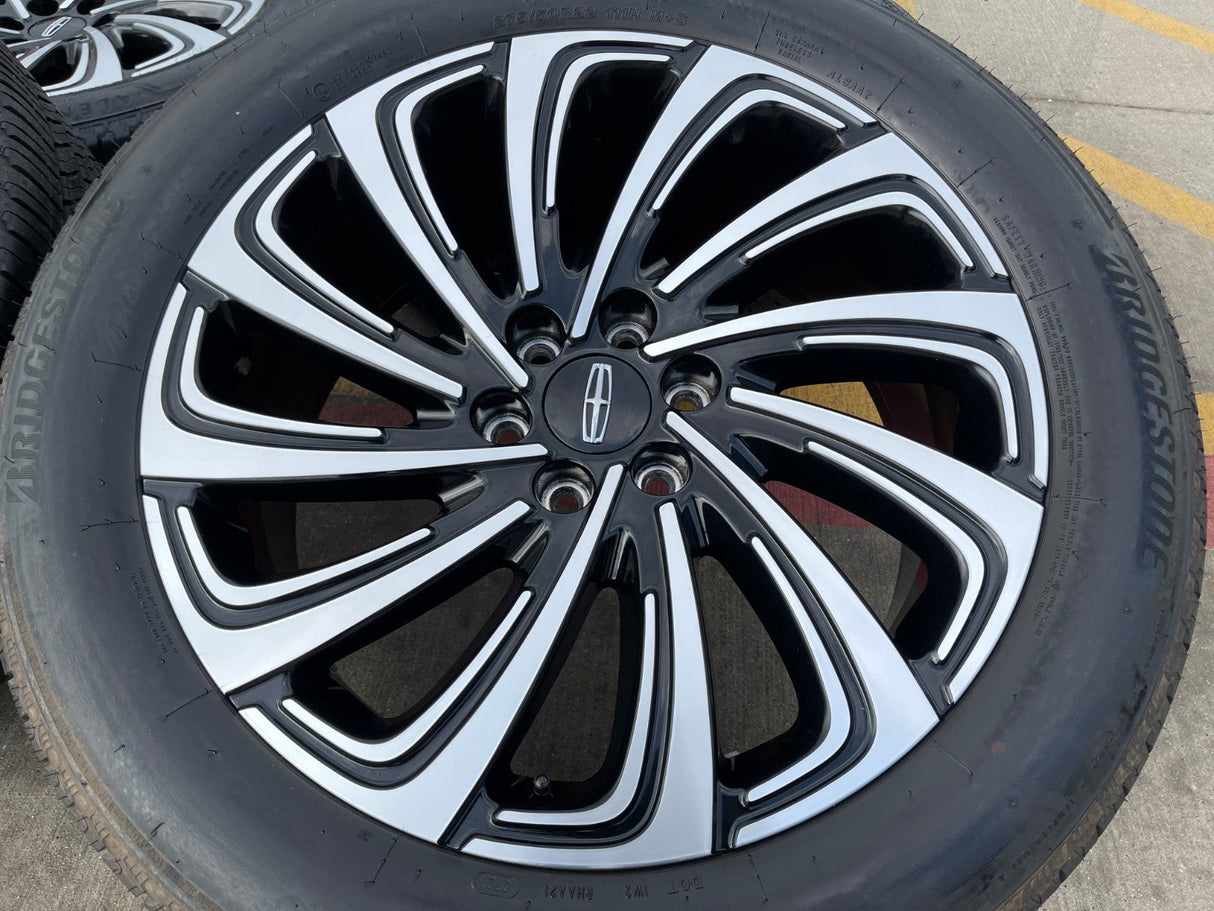 22" Lincoln Navigator OEM 10666 rims wheels BLACK LABEL 2025 2026 BRIDGESTONE Texas Truck Tire
