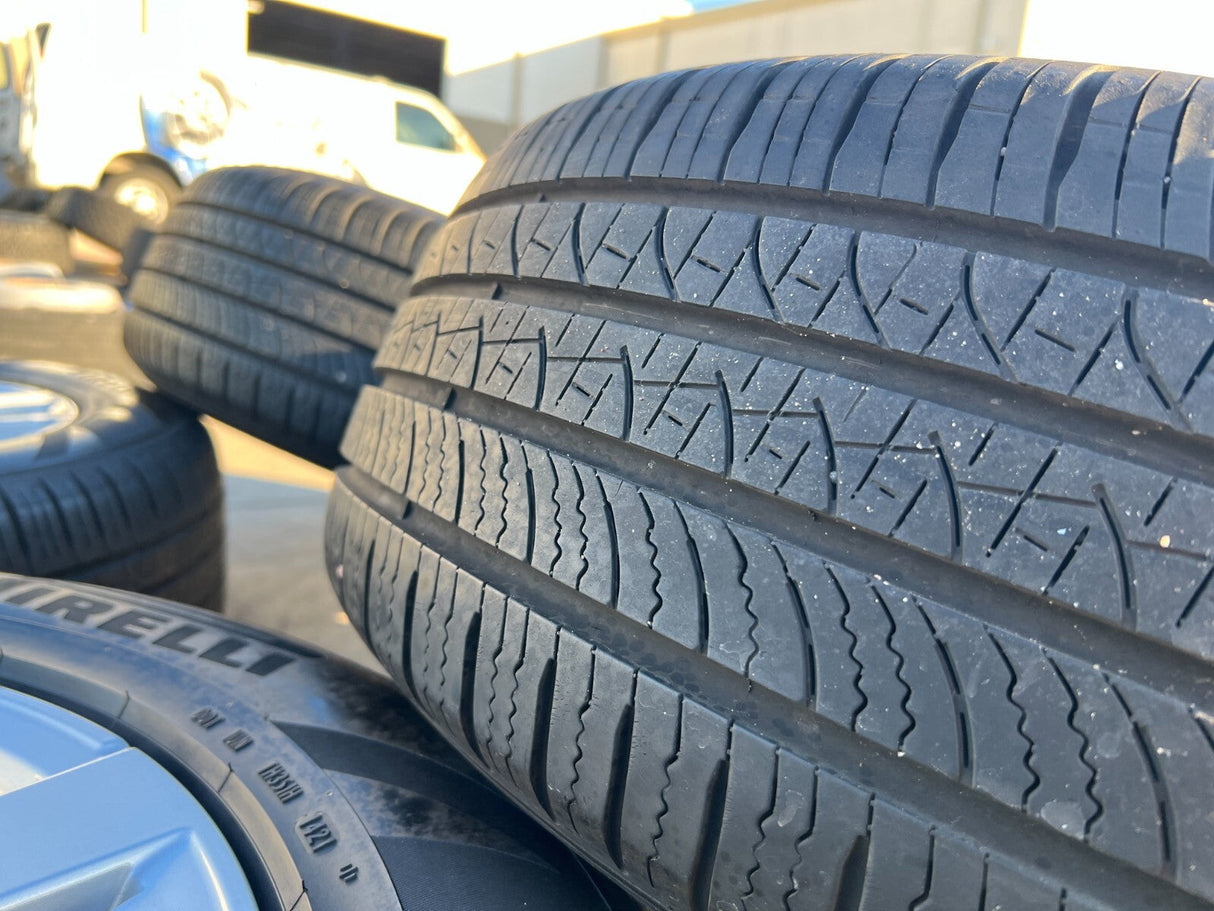 18" VW Atlas OEM wheels rims tires 70073 Audi Q7 Q8 Texas Truck Tire