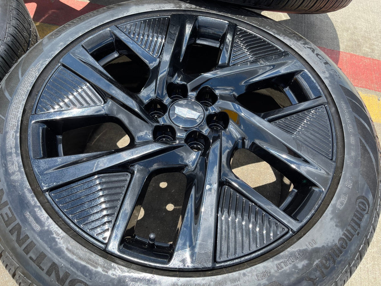 20" Cadillac 2025 2026 OPTIQ SPORT 2 XT6 XT5 OEM wheels rims Blazer Acadia NEW Texas Truck Tire