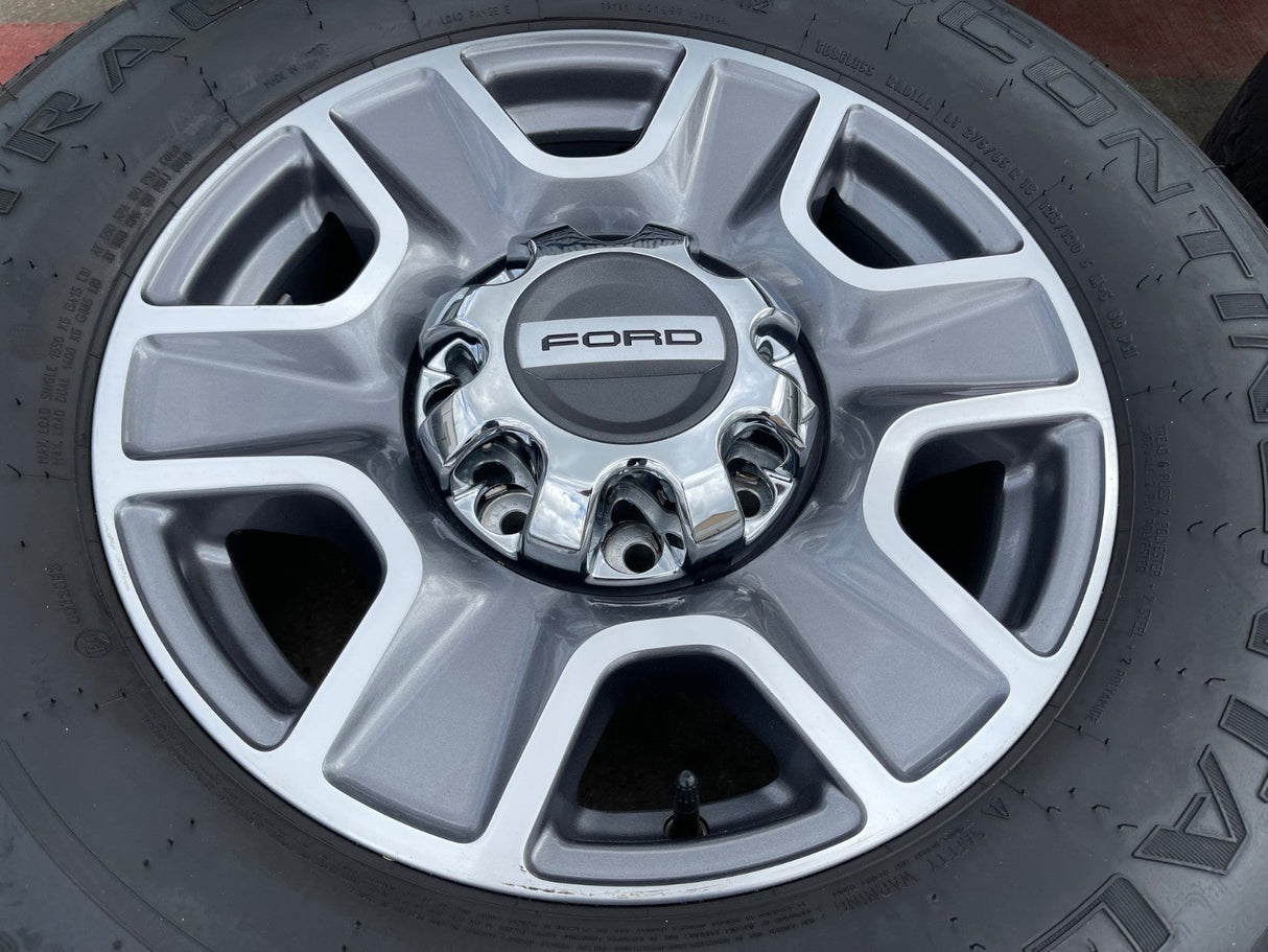 18" Ford F-250 F-350 Lariat FX-4 OEM wheels 10480 10298 tires NICE Texas Truck Tire