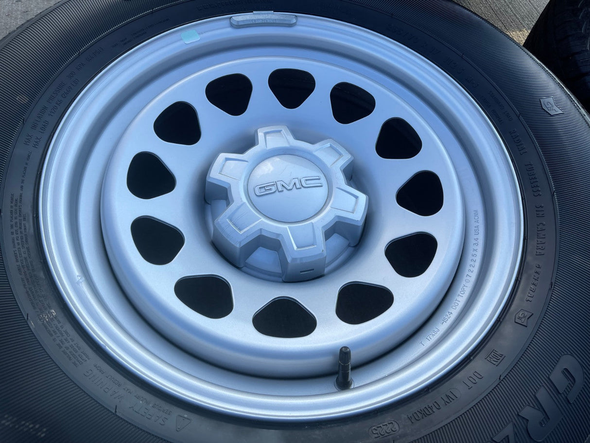 17" Chevy Silverado OEM wheel rim Tahoe Colorado 8130 GMC Canyon 2025 2026 NEW Texas Truck Tire