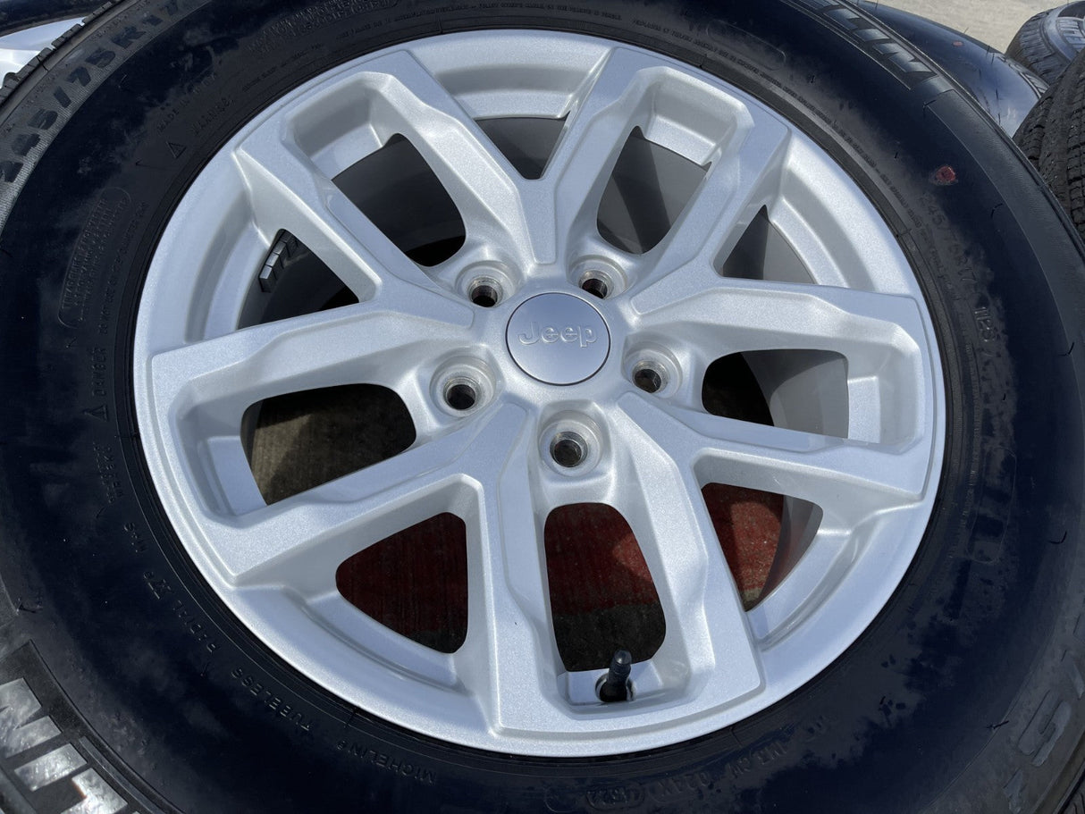 17" Jeep Wrangler Gladiator RUBICON OEM 9301 95329 wheels rims tires MICHELIN Texas Truck Tire