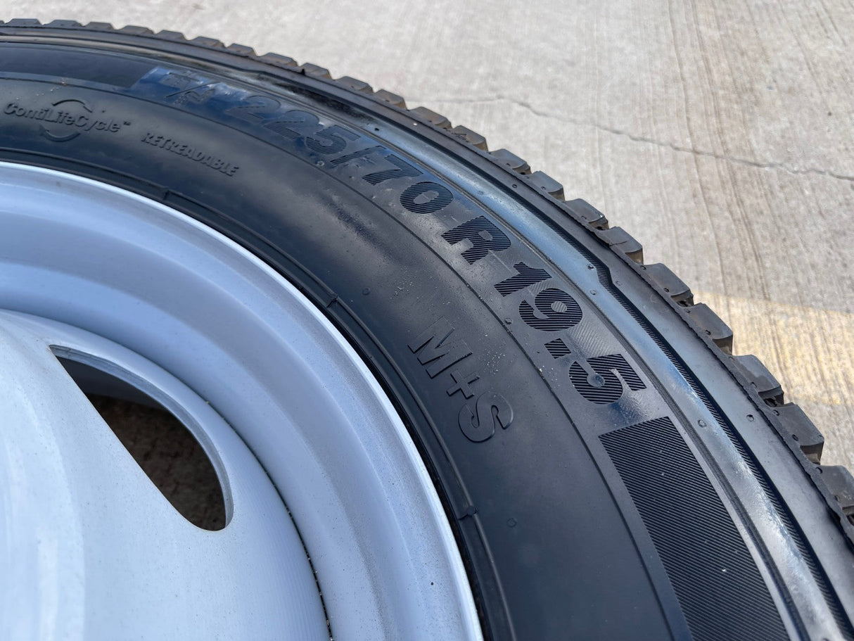 19.5" Ford F-450 Dually F-550 rim wheel RAM 4500 10x225 OEM tire NEW Texas Truck Tire