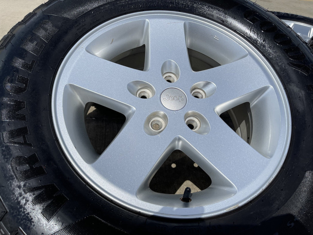 17" Jeep Gladiator OEM wheels rims 9074 Wrangler GOODYEAR TERRITORY A/T NEW Texas Truck Tire