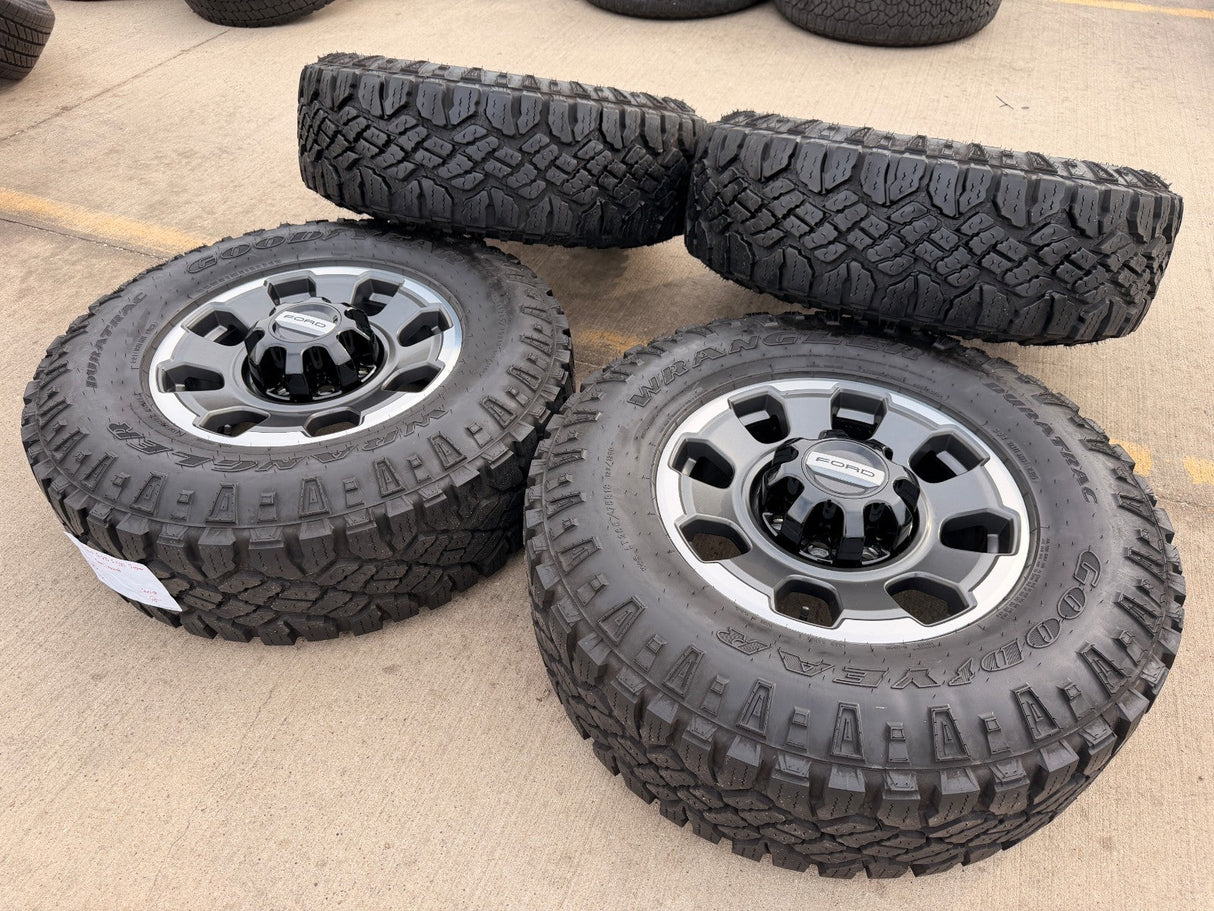 18" Ford F-250 F-350 OEM TREMOR rims wheels 10482 tires 35" DURATRAC A/T Texas Truck Tire