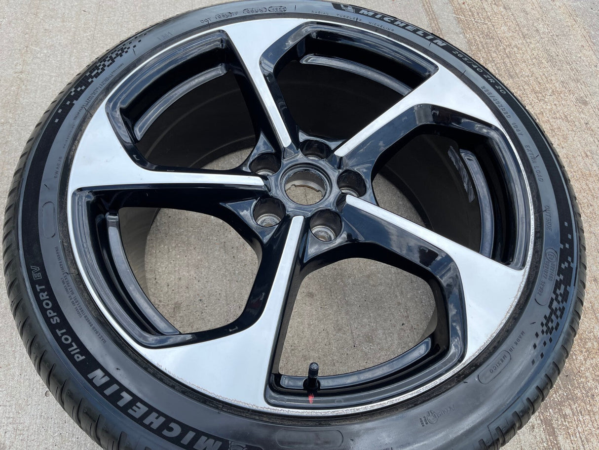 20" 20x9.5 Lucid Air OEM Grand Touring black wheel rim REAR 2022 2023 2024 2025 Texas Truck Tire