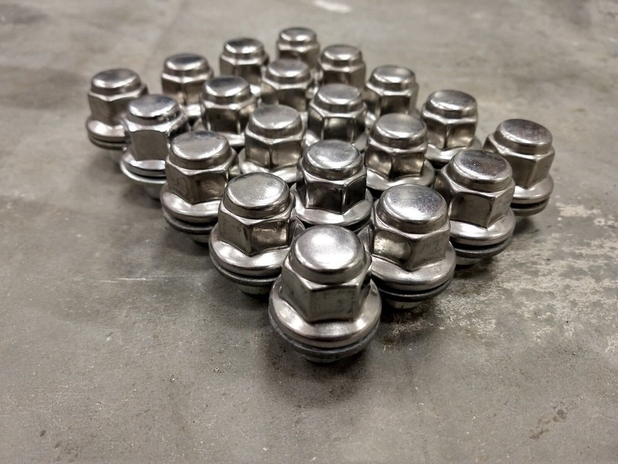 (20) OEM Toyota Camry lug nuts polished 12x1.5 Avalon Corolla Rav-4 Lexus RX350 Texas Truck Tire