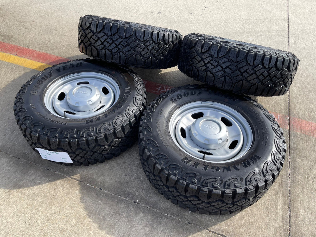17" Ford F-250 F-350 OEM 3828 wheels rims tires GOODYEAR TERRITORY A/T 33" NEW Texas Truck Tire