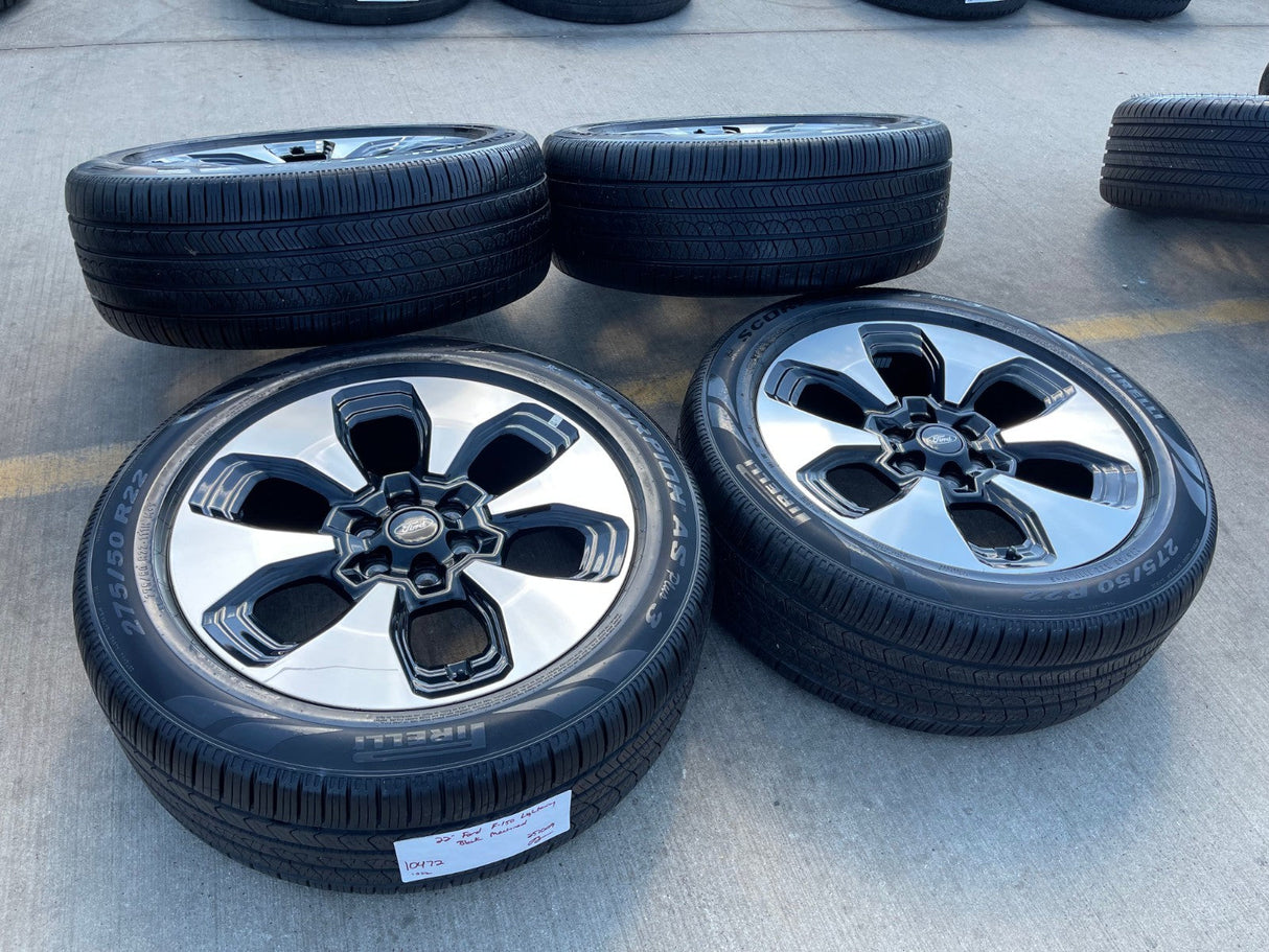 22" Ford F-150 Expedition LIMITED OEM rims wheels 10472 tires PIRELLI Texas Truck Tire