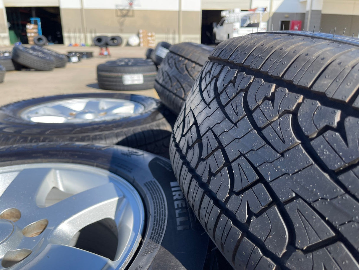 17" Ford F-150 Expedition OEM rims wheels 3661 tires NEW PIRELLI A/T Texas Truck Tire