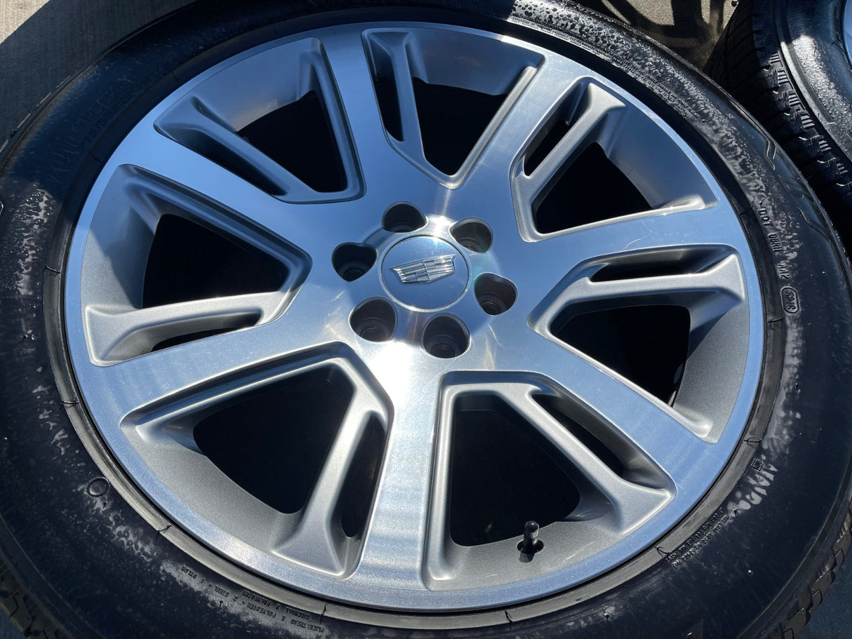 22" Cadillac Escalade Platinum OEM 4738 wheels rims tires BRIDGESTONE Texas Truck Tire