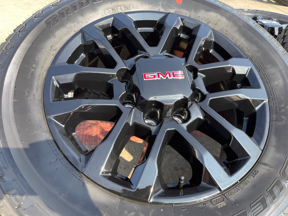 20" Chevy Silverado Trail Boss GMC AT4 2500 OEM 94030 wheels rims NEW A/T Texas Truck Tire
