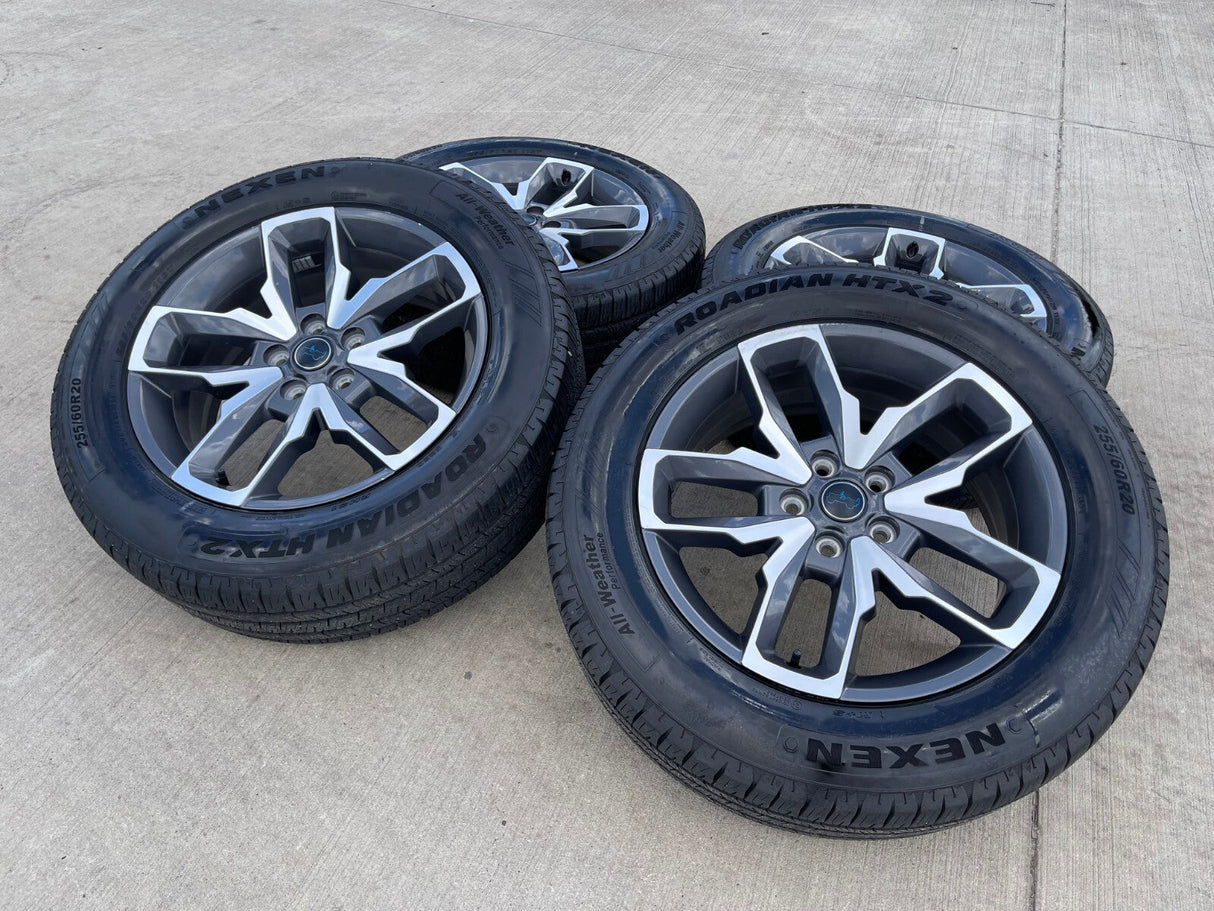 20" Jeep Wrangler Rubicon 4XE OEM 9333 wheels rims Gladiator 2024 2025 Texas Truck Tire