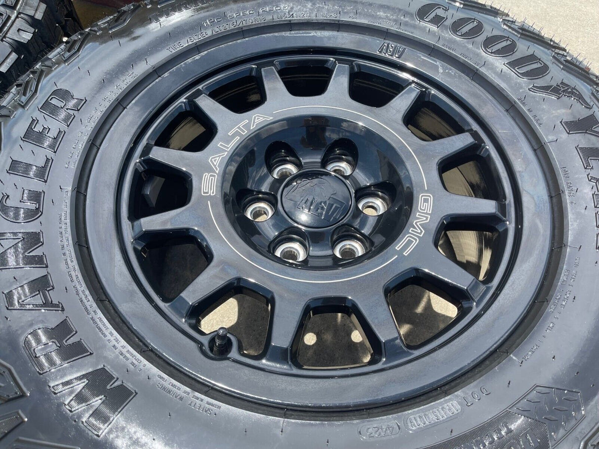 18" AEV SALTA GMC Sierra AT4X Chevy Silverado OEM rims wheels 2024 2025 NEW Texas Truck Tire