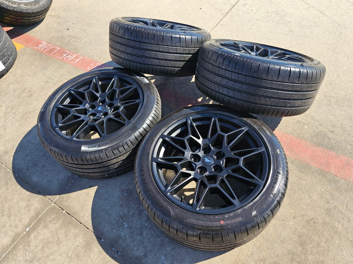19" Ford Mustang GT Track Pack OEM 10600 10603 wheels rims 2025 2026 NEW Texas Truck Tire