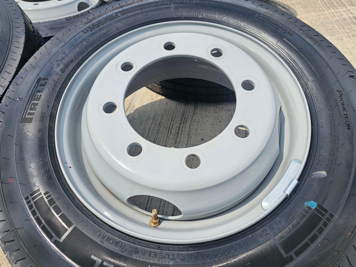 19.5" Chevy Silverado 4500HD 5500HD 6500HD rims wheels 8x275 OEM 2024 2025 NEW Texas Truck Tire